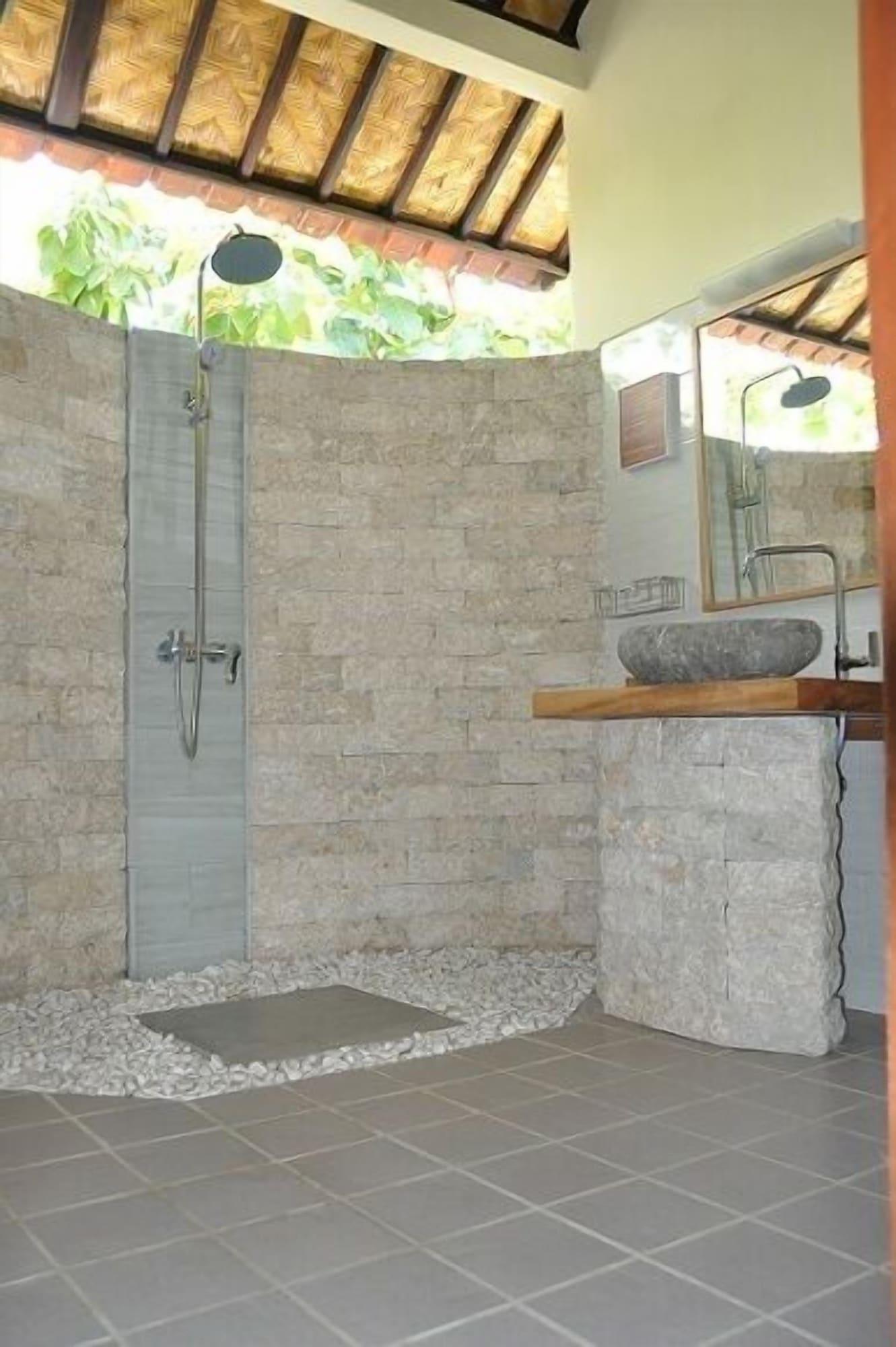 Ocean Sun Dive Resort Tulamben Εξωτερικό φωτογραφία