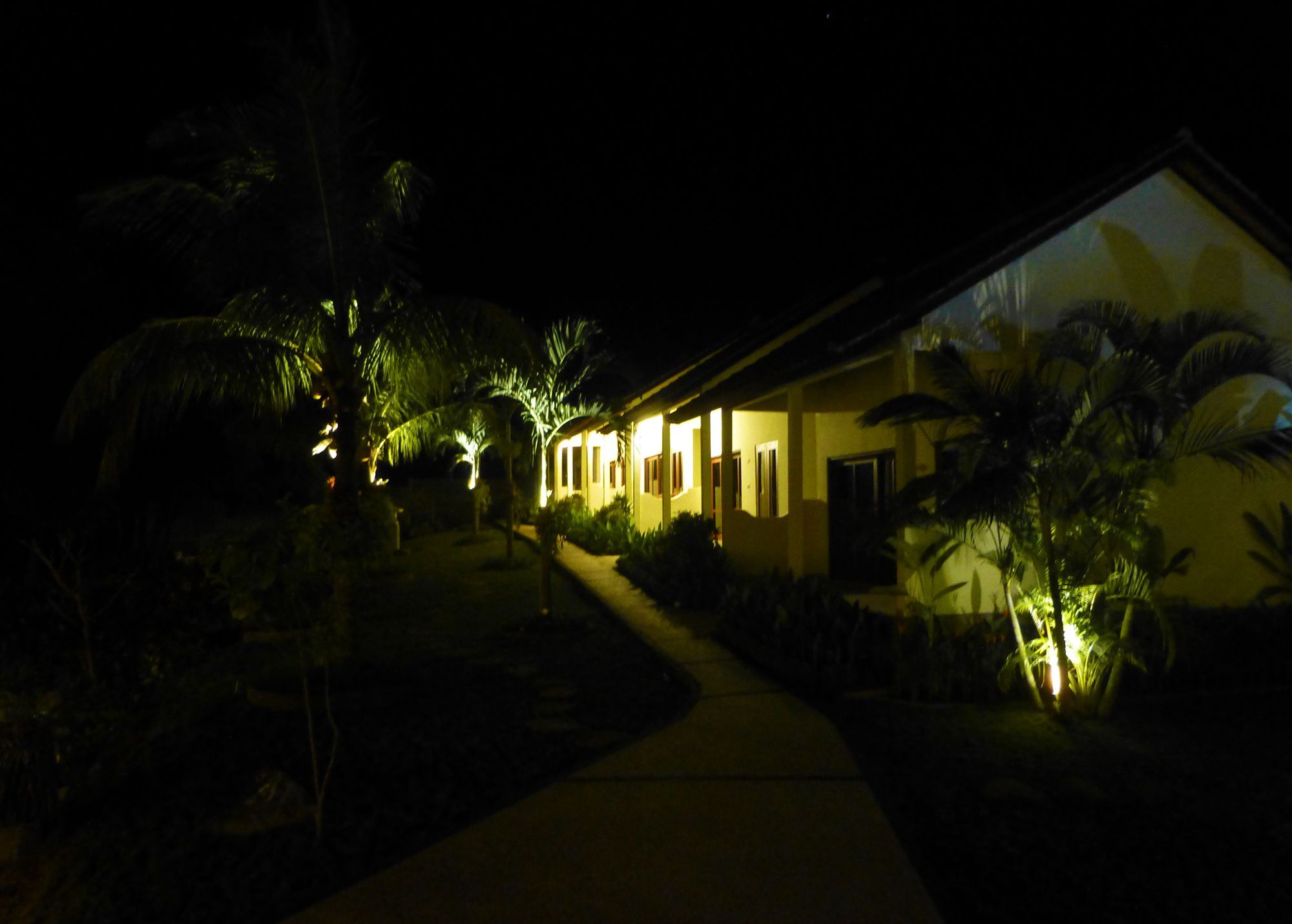 Ocean Sun Dive Resort Tulamben Εξωτερικό φωτογραφία